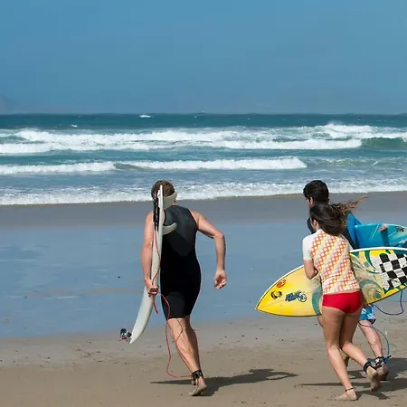 公寓 Famara. Marea 法马拉