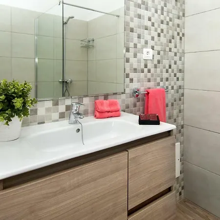 Famara. Marea 公寓 *